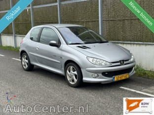 Peugeot 206 1.4-16v Quiksilver Nap/airco/lage Km Stand thumbnail 2
