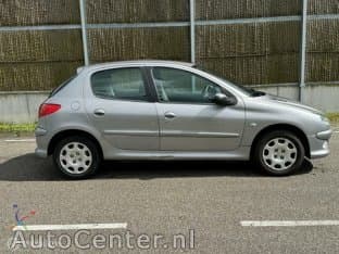 Peugeot 206 1.4 Air-line 2 Nap/airco/nwe Apk/nwe Koppakking thumbnail 6
