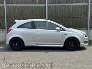 Opel Corsa 1.4-16v Executive Opc Nap/pano/airco/nwe Koppeling0 thumbnail 6