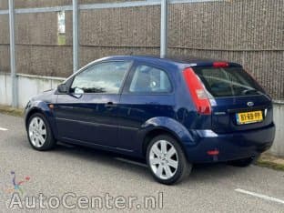 Ford Fiesta 1.3 Ambiente Nap/airco/ruime Apk/nette Auto thumbnail 4