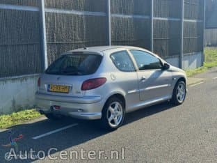 Peugeot 206 1.4-16v Xs Uniek!! Nap/airco/nwe Koppakking/nwe Distributie thumbnail 4