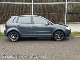 Volkswagen Polo 1.4-16v Sportline Automaat/nap/airco/stoelverwarming thumbnail 6