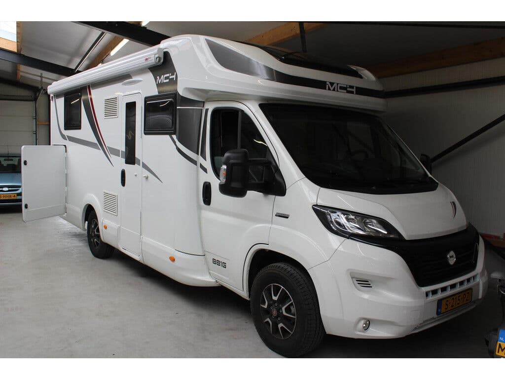 Mclouis Mc4 Mclouis 881g Integraal | Luifel | Navigatie | Grote Garage | Queens Bed |