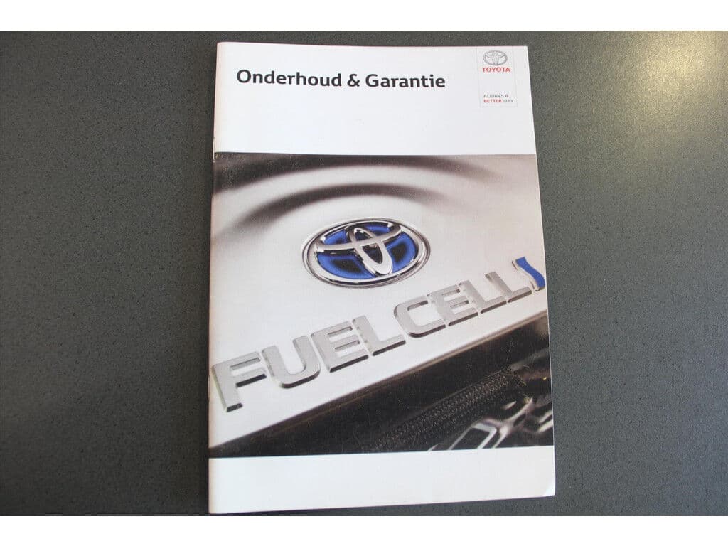 Toyota Mirai *Executive* | Leder | Camera | Stoelverwarming | Cruise & Climate Control | Pdc | Privacy | Bluetooth | Navigatie | thumbnail 18