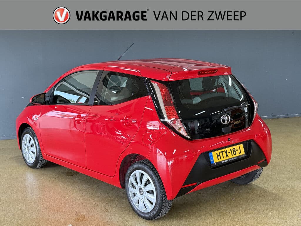 Toyota Aygo 1.0 Vvt-I X-Play | Airco thumbnail 3