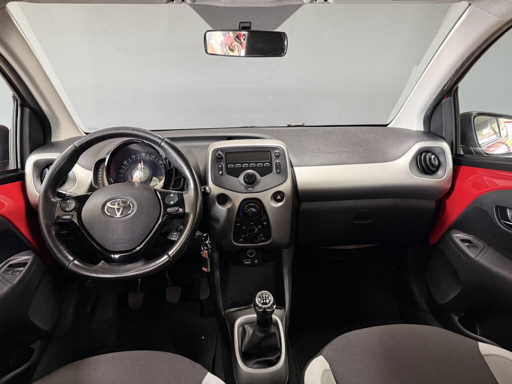 Toyota Aygo 1.0 Vvt-I X-Play | Airco thumbnail 9