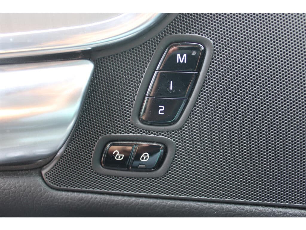 Volvo V90 T4 Geartronic *Momentum* | Trekhaak | Volledig- Leder | Adaptive Cruise Control | Climate Control | Carplay | Stoel- En Stuurverwarming | Orig. Nl | thumbnail 12