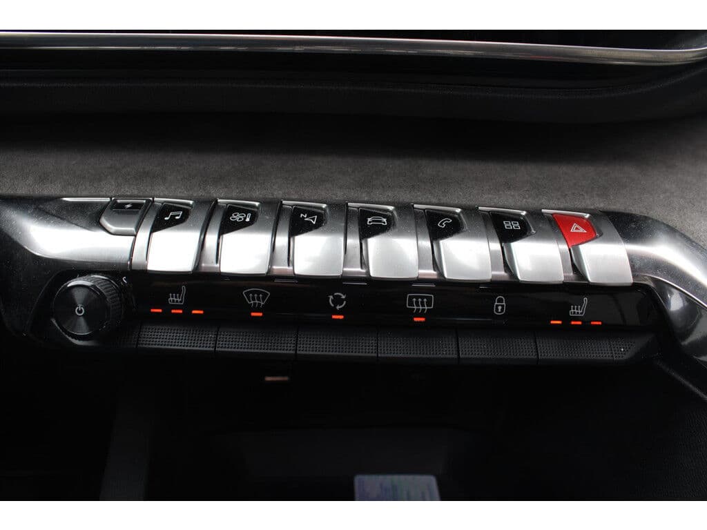 Peugeot 3008 1.6 Phev *Gt* | Schuifdak | Camera | Stoelverwarming | Adaptive Cruise & Climate Control | Carplay | Navigatie | Orig. Nl | thumbnail 12