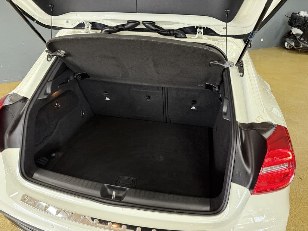 Mercedes-Benz Gla 200 Edition 1 | Camera | Navi | Stoelverw. thumbnail 24