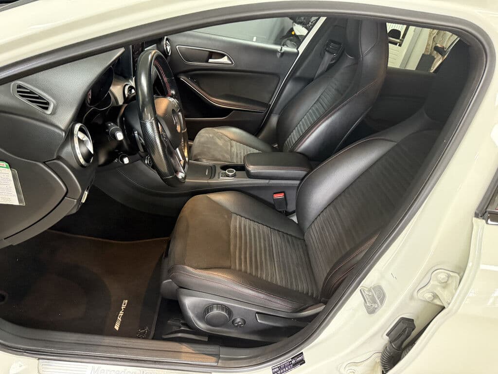 Mercedes-Benz Gla 200 Edition 1 | Camera | Navi | Stoelverw. thumbnail 26