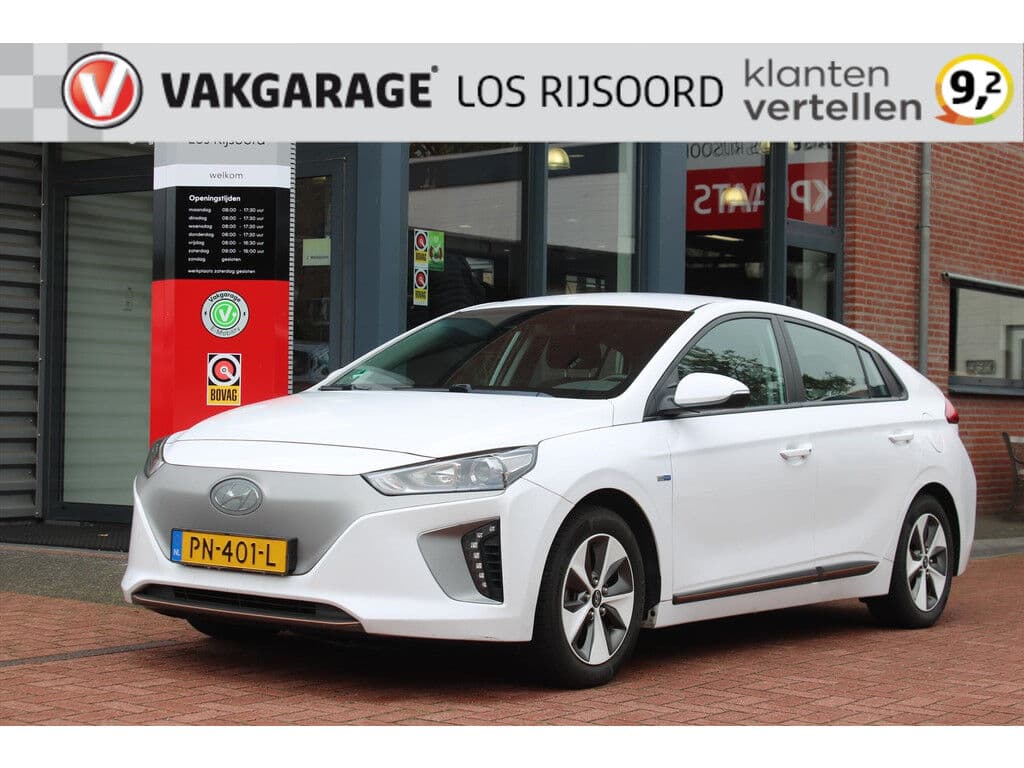 Hyundai Ioniq Ev *Comfort* | Soh 99.9% | Carplay | Adaptive Cruise & Climate Control | Camera | Pdc | Navigatie | Bluetooth |