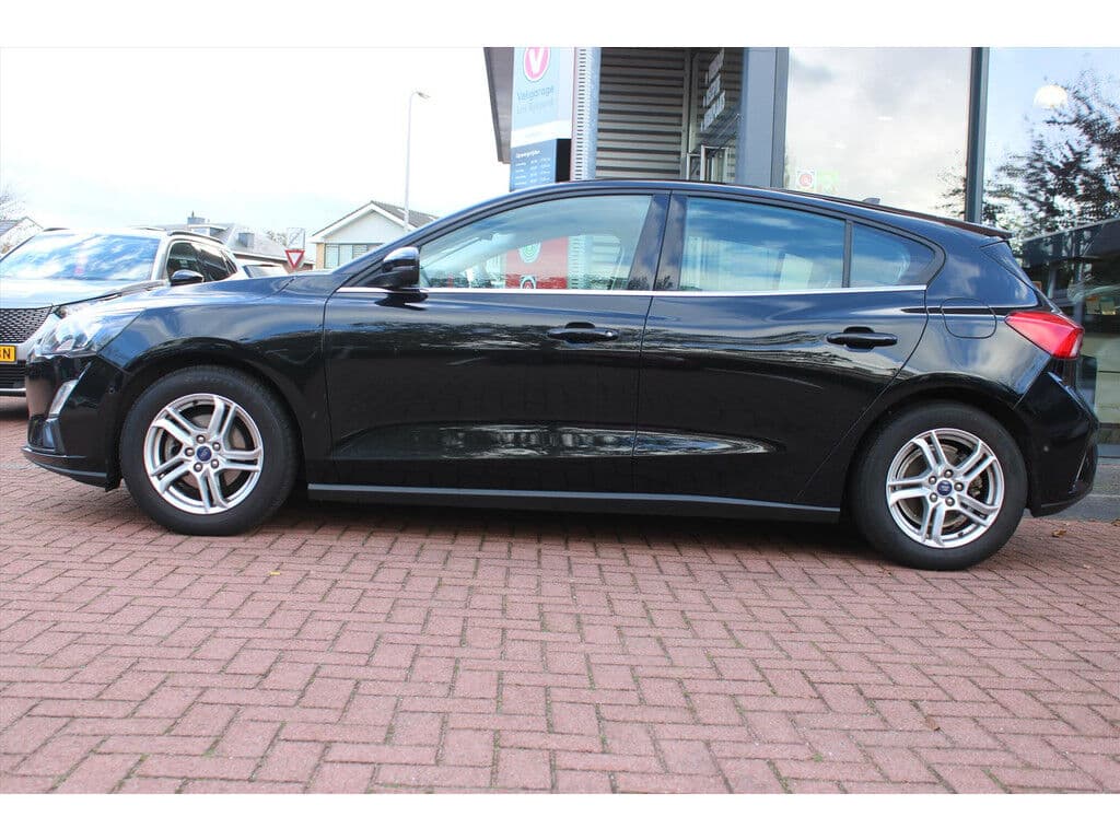 Ford Focus 1.0 Ecoboost *Business* | Carplay | Camera | Stoel & Stuur Verwarming | Cruise & Control | Cruise & Climate Control | Pdc | Navigatie | Bluetooth | thumbnail 2