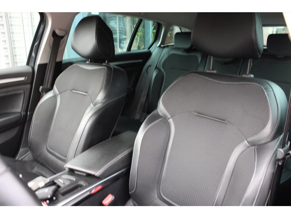 Renault MéGane Estate 1.3 Tce Aut. *Intens* | Trekhaak | Carplay | Cruise & Climate Control | Pdc | Navigatie | Privacy | Bluetooth | Navigatie | thumbnail 13