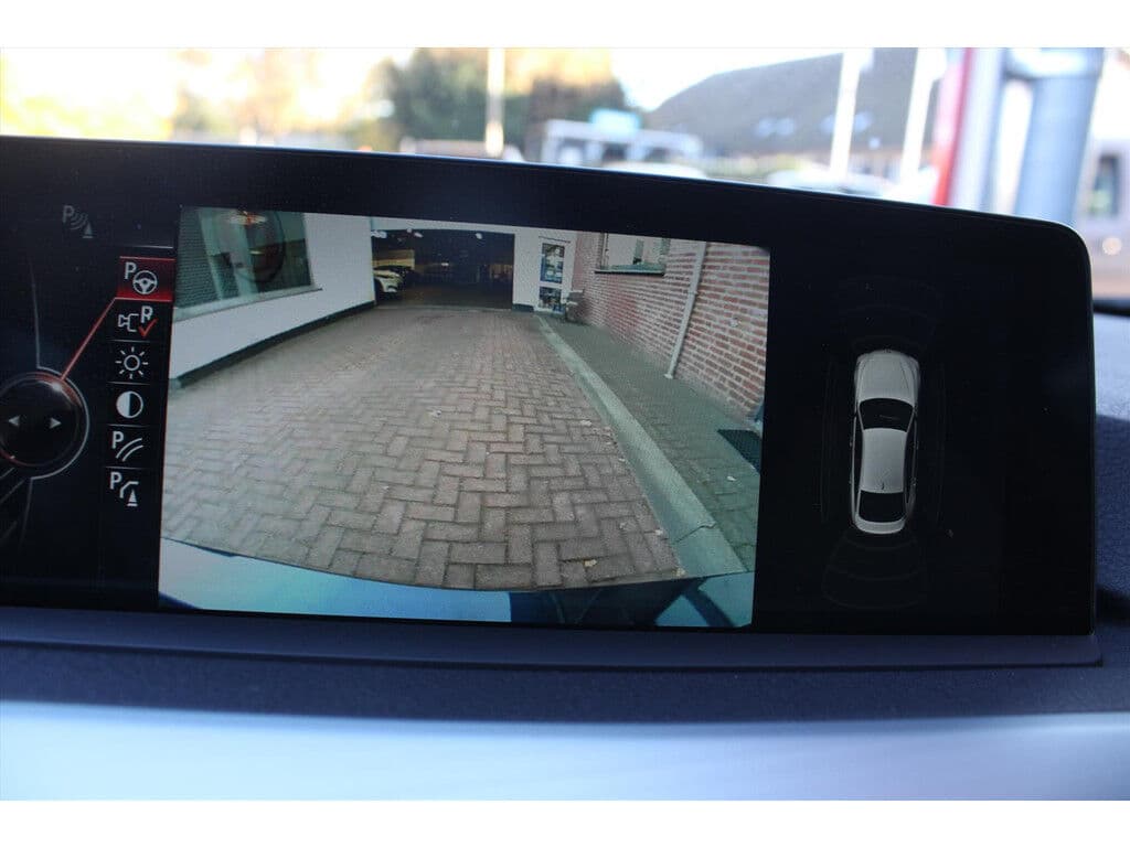 Bmw 4 Serie 435i Xdrive | M-Sport | 306pk | Vol-Led | Wit-Leder | Memory | Navigatie | Camera | Cruise & Climate Control | thumbnail 9