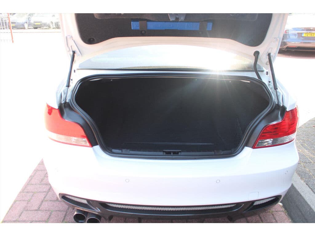 Bmw 1 Serie (E87) 135i 306pk | Handbak | Topper !! | Schuifdak | A/C | Stoelverwarming | Pdc | Leuk | thumbnail 11
