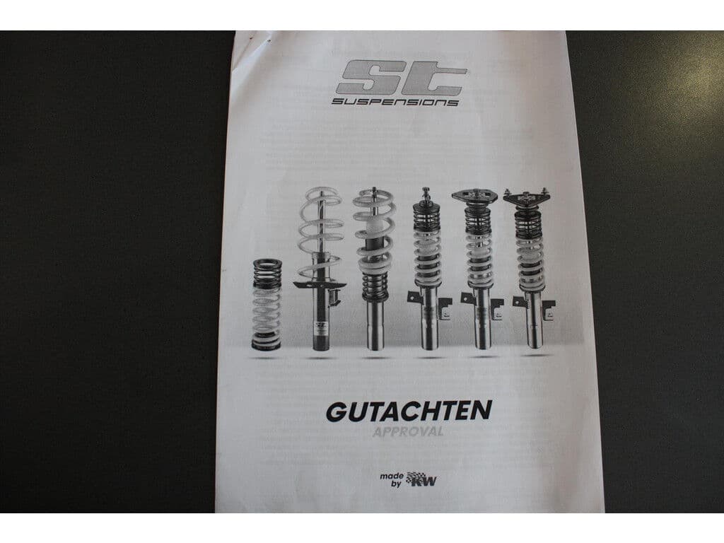 Bmw 1 Serie (E87) 135i 306pk | Handbak | Topper !! | Schuifdak | A/C | Stoelverwarming | Pdc | Leuk | thumbnail 24