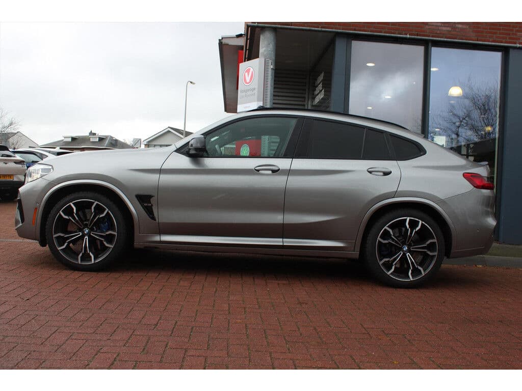 Bmw X4 M Competition | 510pk | Carbon | Hud | Harman | Schuifdak | Snake-Leather | Carplay | 360-Camera | Stoelverwarming & Koeling | Rijklaar! | thumbnail 3