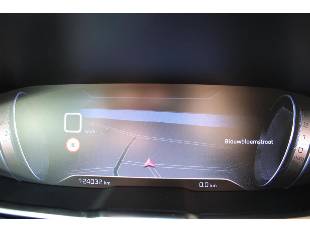 Peugeot 5008 1.2 Puretech *Gt-Line* | Schuifdak | Camera | Carplay | Cruise & Climate Control | Navigatie | Pdc | Half-Leder | | Orig. Nl | thumbnail 12