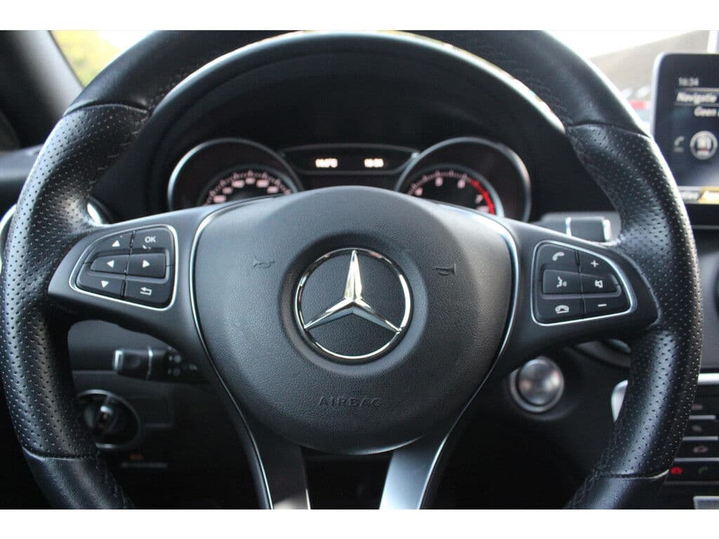 Mercedes-Benz Cla Shooting Brake 180 7-Aut. *Business* | Half-Leder | Camera | Cruise Control | A/C | Pdc | Navigatie | Orig. Nl | thumbnail 16