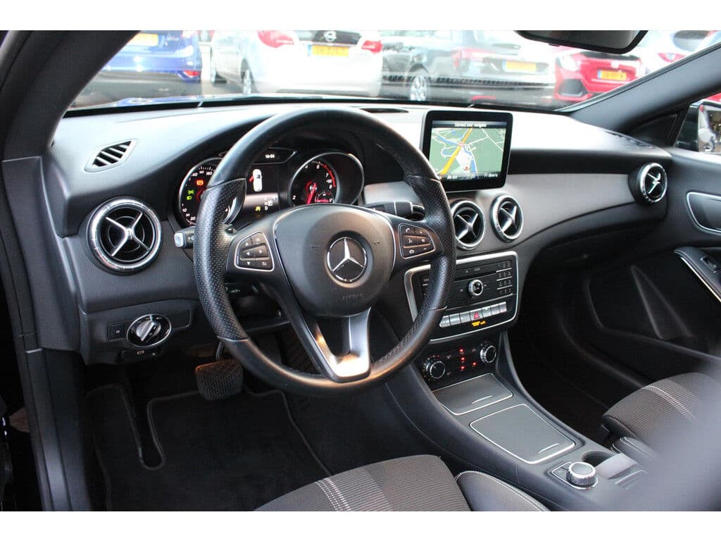 Mercedes-Benz Cla Shooting Brake 180 7-Aut. *Business* | Half-Leder | Camera | Cruise Control | A/C | Pdc | Navigatie | Orig. Nl | thumbnail 17