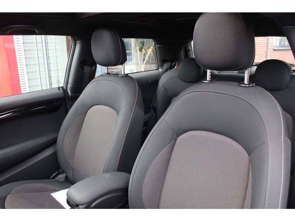 Mini Cooper Mini 1.5 *Business* | Schuifdak | Navigatie | Cruise & Climate Control | Pdc | Bluetooth | Orig.Nl | thumbnail 13