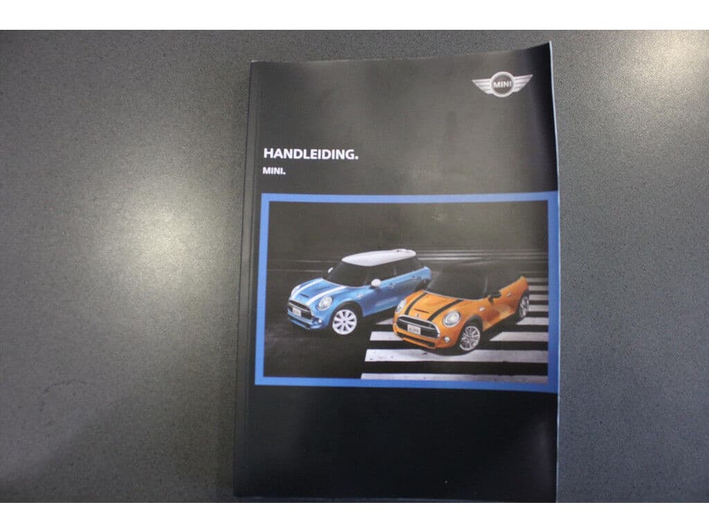 Mini Cooper Mini 1.5 *Business* | Schuifdak | Navigatie | Cruise & Climate Control | Pdc | Bluetooth | Orig.Nl | thumbnail 16