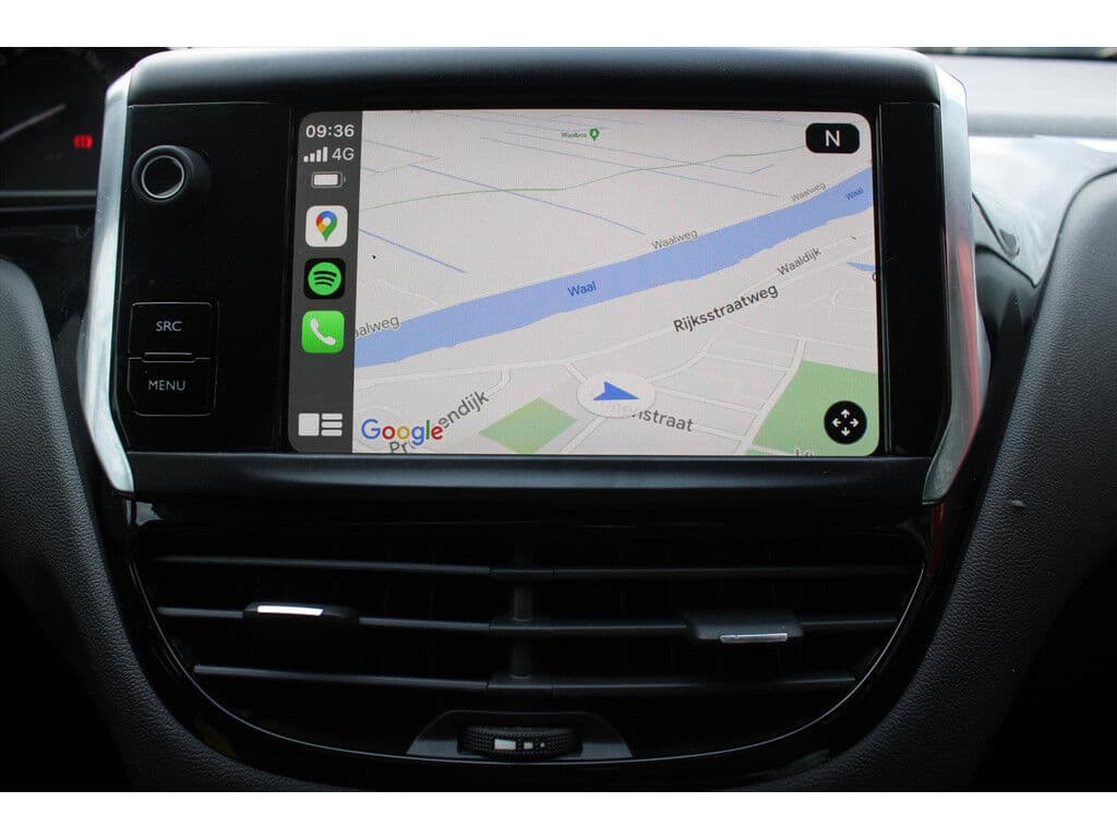 Peugeot 208 1.2 Puretech *Blue* | Door Ons Oh | Carplay | Navigatie | Bluetooth | A/C | Cruise Control | thumbnail 8