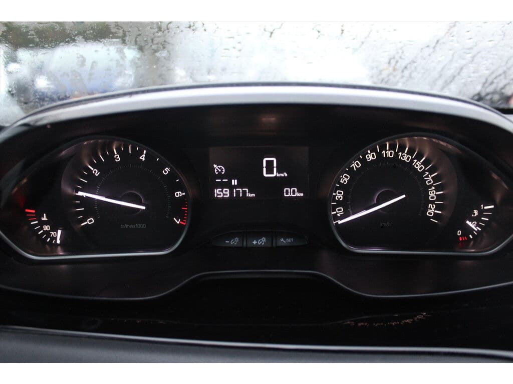 Peugeot 208 1.2 Puretech *Blue* | Door Ons Oh | Carplay | Navigatie | Bluetooth | A/C | Cruise Control | thumbnail 11