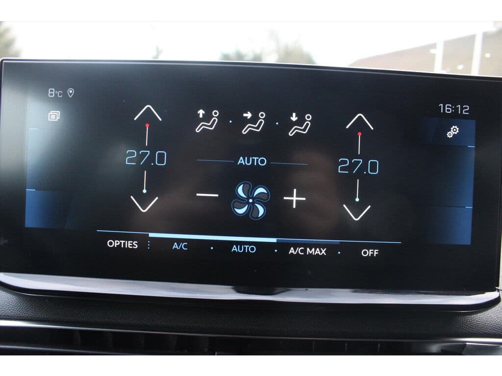 Peugeot 3008 1.2 Puretech *Allure* | Trekhaak | Carplay | Camera | Cruise & Climate Control | Pdc | Bluetooth | Navigatie | Privacy | Orig.Nl | thumbnail 9