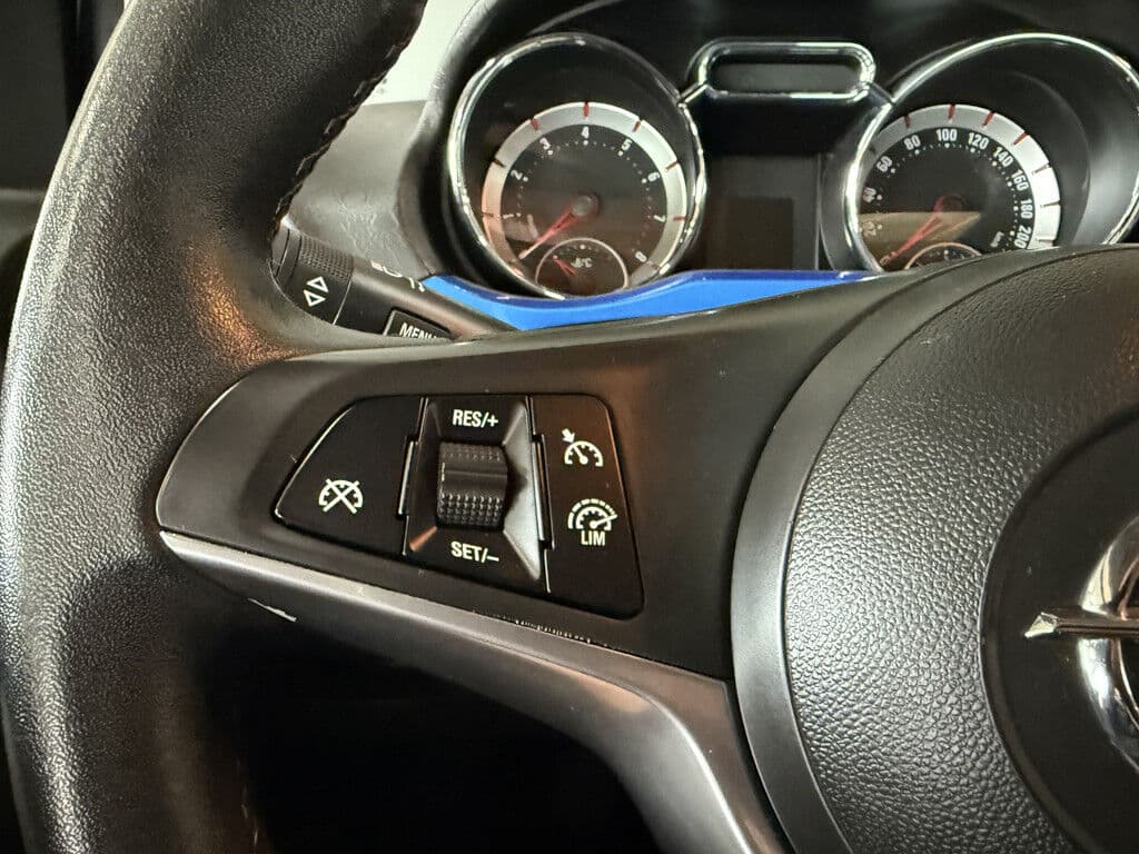 Opel Adam 1.2 Glam | Cruise | Airco thumbnail 11