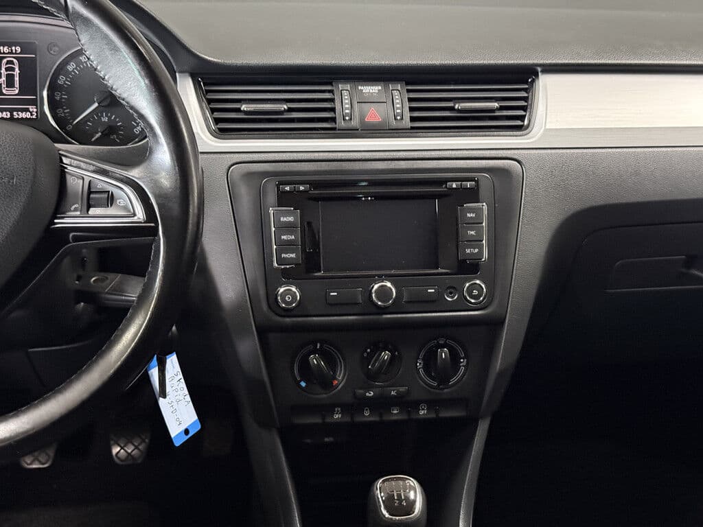 ŠKoda Rapid Spaceback 1.2 Tsi Greentech Ambition Businessline Pro thumbnail 7