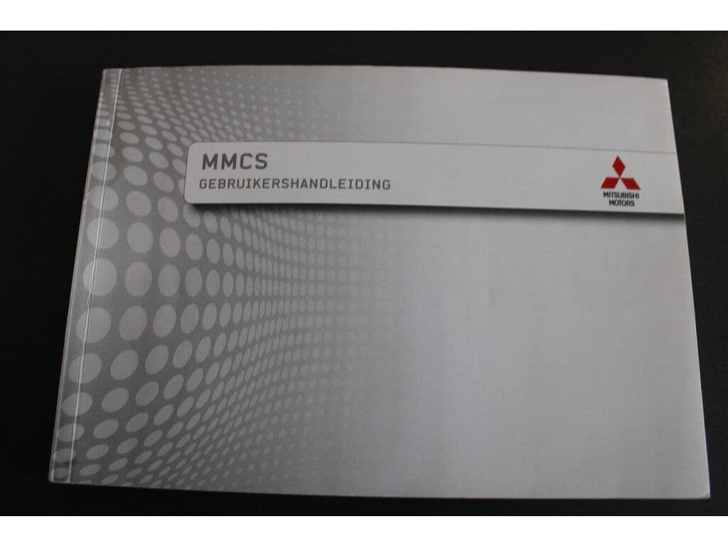 Mitsubishi Outlander 2.0 Phev *Instyle* | Trekhaak | Camera | Leder | Navigatie | Cruise & Climate Control | Stoel & Stuurverwarming | thumbnail 18