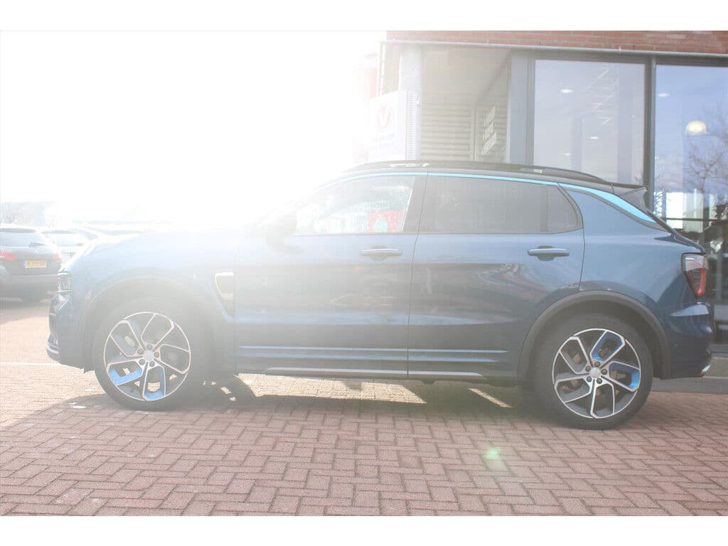 Lynk & Co 01 1.5td Phev | Carplay | Schuifdak | 360 Camera | Cruise & Climate Control | Privacy | Navigatie | Pdc | thumbnail 2