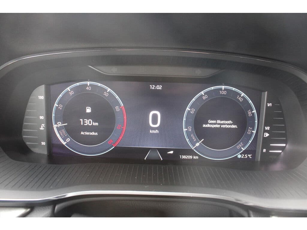 ŠKoda Octavia Combi 1.0 Tsi *Business* | N.Model | Trekhaak | Carplay | Navigatie | Cruise & Climate Control | Pdc | Bluetooth | Privacy | Orig. Nl | thumbnail 10