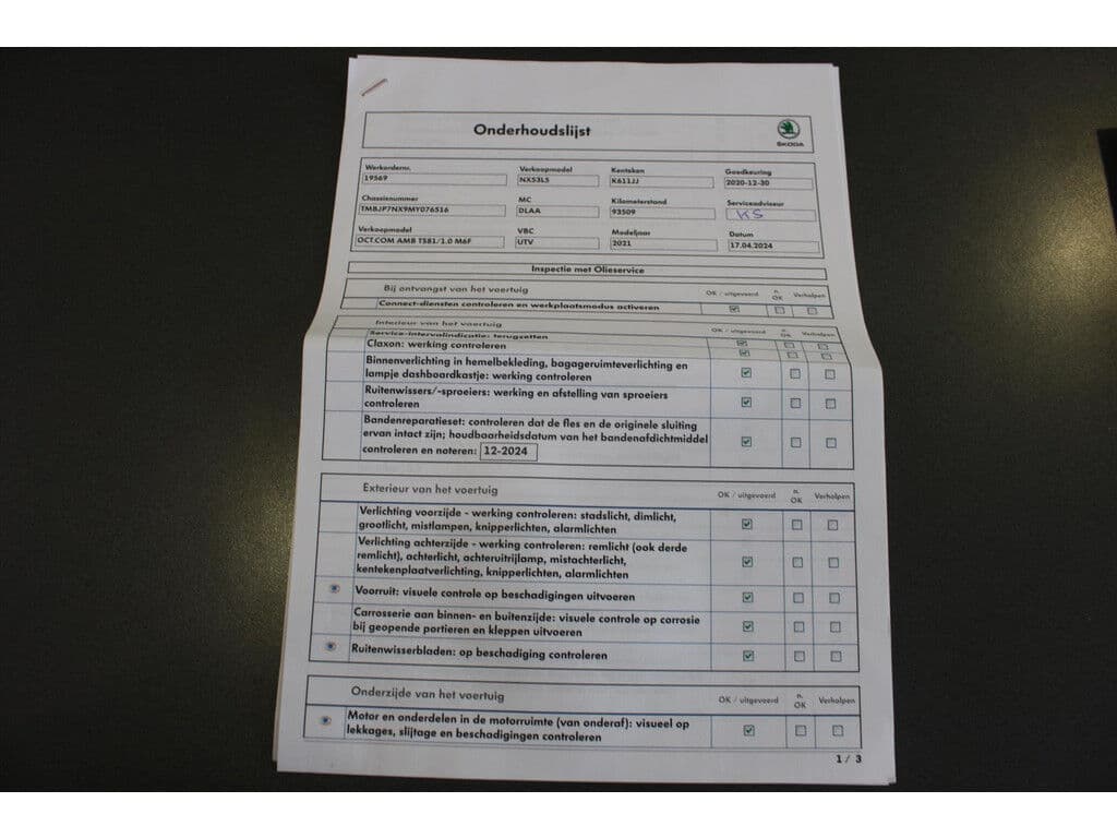 ŠKoda Octavia Combi 1.0 Tsi *Business* | N.Model | Trekhaak | Carplay | Navigatie | Cruise & Climate Control | Pdc | Bluetooth | Privacy | Orig. Nl | thumbnail 18