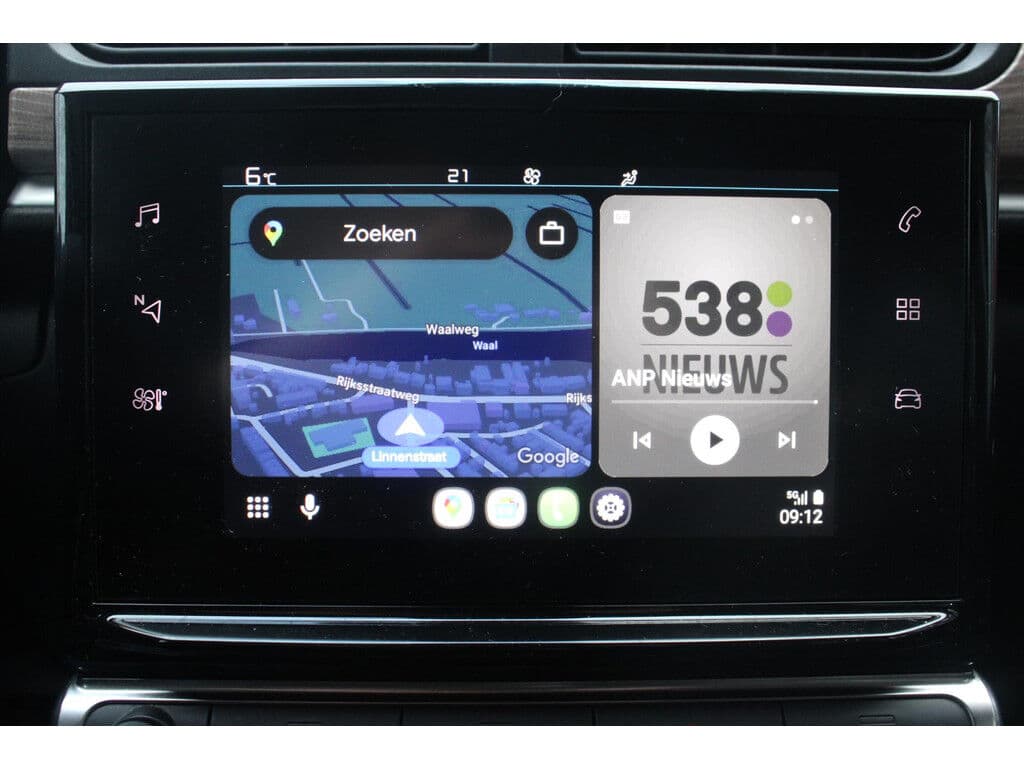 CitroëN C3 1.2 Puretech *Shine* | Carplay | Camera | Cruise & Climate Control | Pdc | Navigatie | Privacy | thumbnail 9