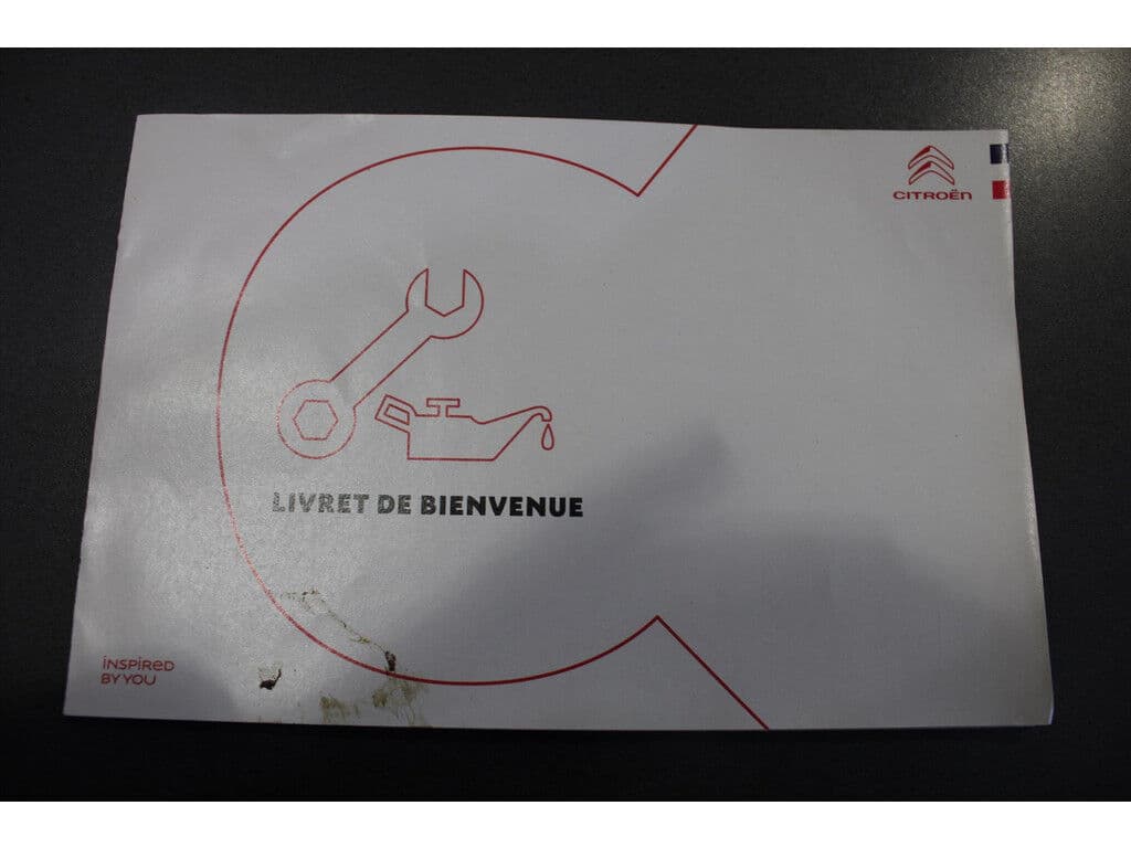 CitroëN C3 1.2 Puretech *Shine* | Carplay | Camera | Cruise & Climate Control | Pdc | Navigatie | Privacy | thumbnail 16