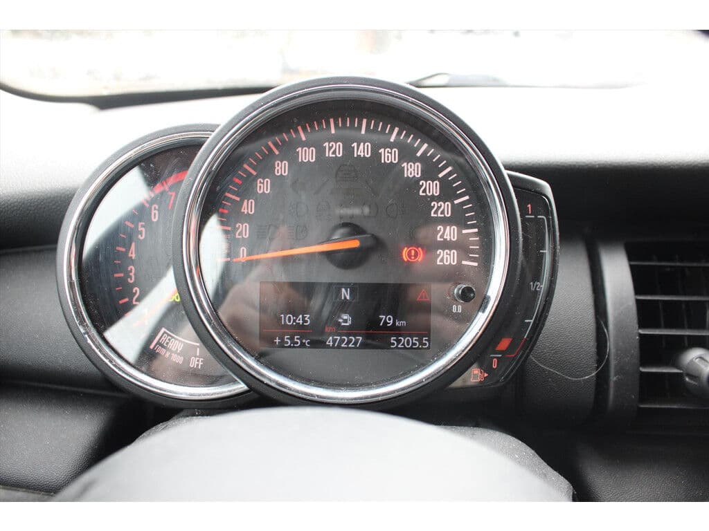 Mini 3-Deurs Mini (F56) 1.5 *One Salt* | Navigatie | Cruise & Climate Control | Bluetooth | Orig.Nl | Leuk !!! | Topper!! | thumbnail 10