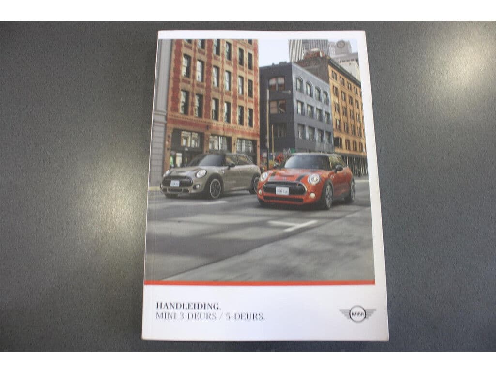 Mini 3-Deurs Mini (F56) 1.5 *One Salt* | Navigatie | Cruise & Climate Control | Bluetooth | Orig.Nl | Leuk !!! | Topper!! | thumbnail 15