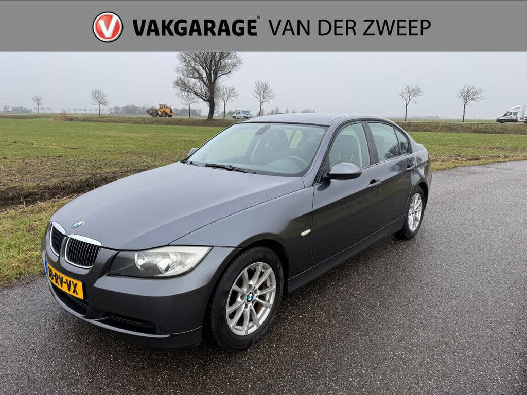 Bmw 3 Serie 320i Dynamic Executive | Cruise