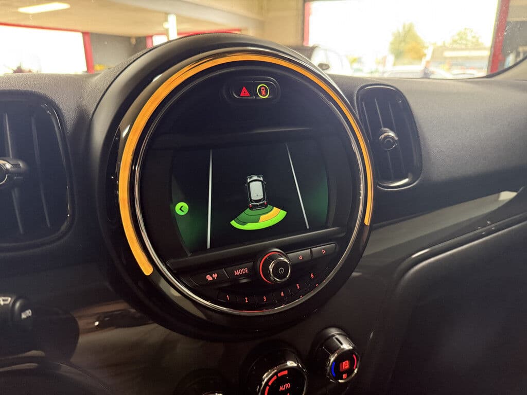 Mini Countryman Mini 1.5 Cooper | Trekhaak | Navi | Cruise thumbnail 14