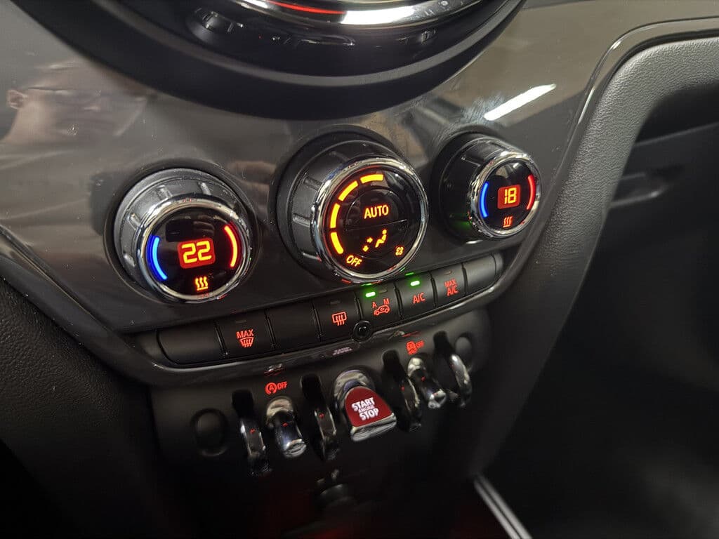 Mini Countryman Mini 1.5 Cooper | Trekhaak | Navi | Cruise thumbnail 18