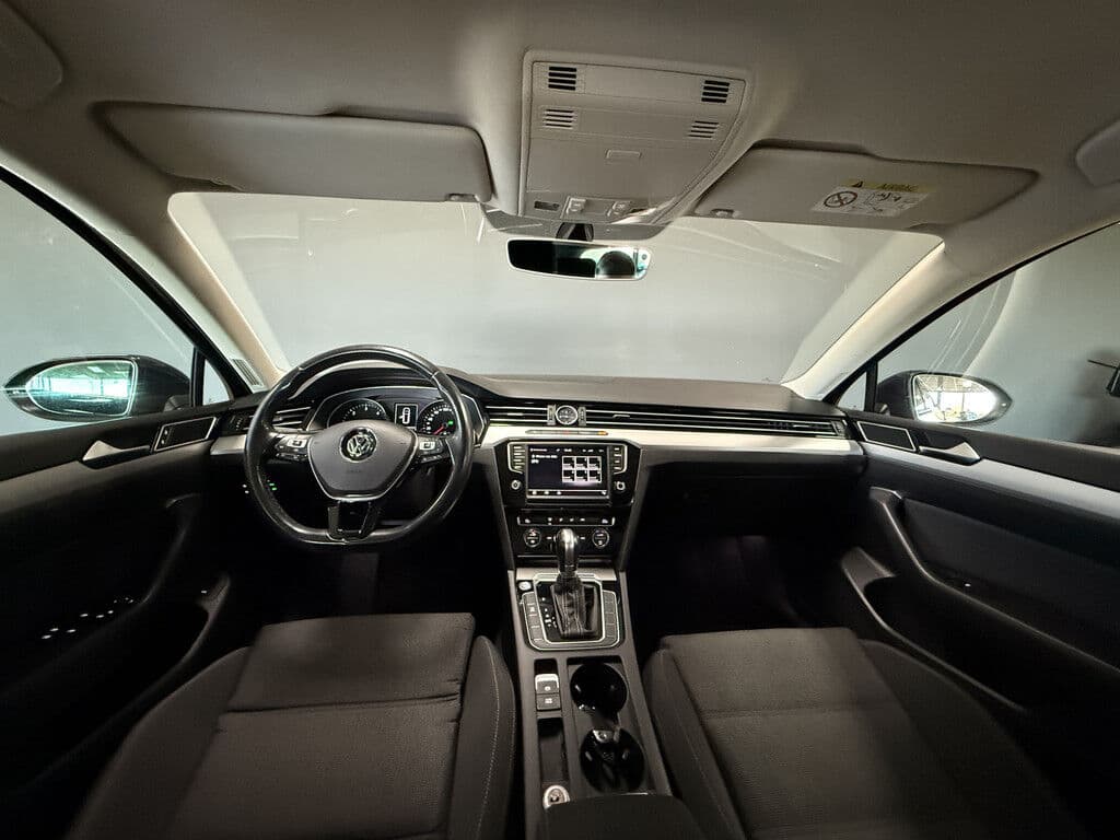 Volkswagen Passat Variant 1.6 Tdi Business Edition Dsg thumbnail 8