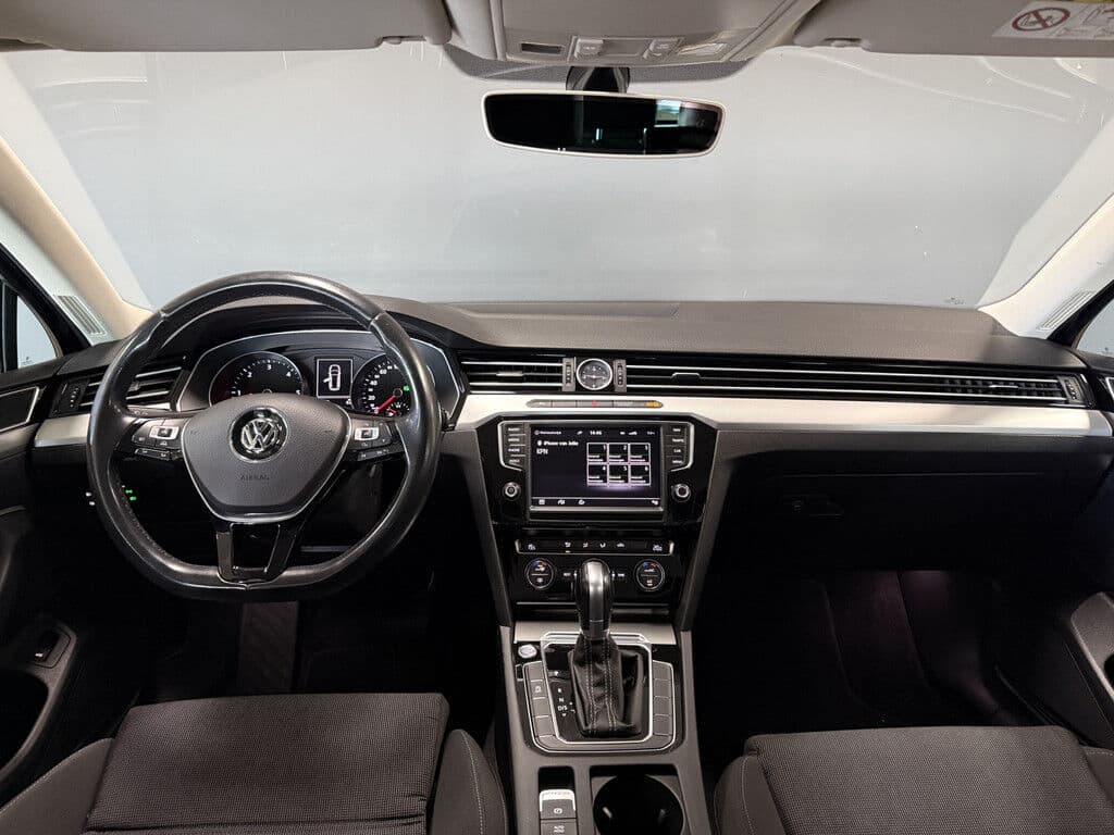 Volkswagen Passat Variant 1.6 Tdi Business Edition Dsg thumbnail 9
