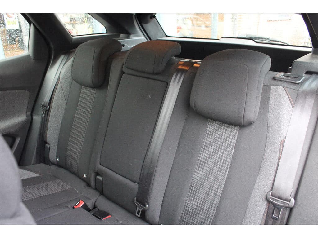 Peugeot 3008 1.2 Puretech *Allure* | Trekhaak | Stoelverwarming | Cruise & Climate Control | Pdc | Privacy | Bluetooth | thumbnail 15