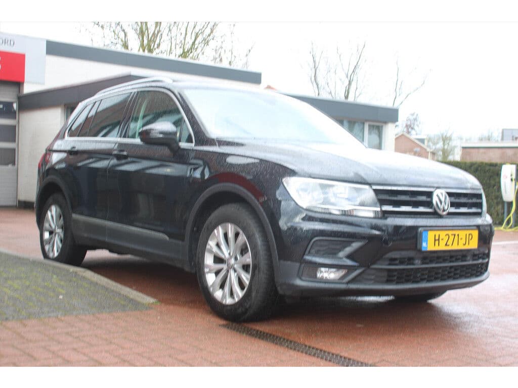 Volkswagen Tiguan 1.5 Tsi *Business* | Trekhaak | Cruise & Climate | Pdc | Navigatie | Bluetooth | Orig.Nl | thumbnail 5