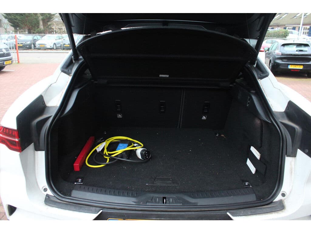 Jaguar I-Pace Ev400 *Se* | Soh 96.5% | Carplay | Camera | Panoramadak | Cruise & Climate Control | Pdc | Privacy | Leder | Navigatie | Bluetooth | thumbnail 16