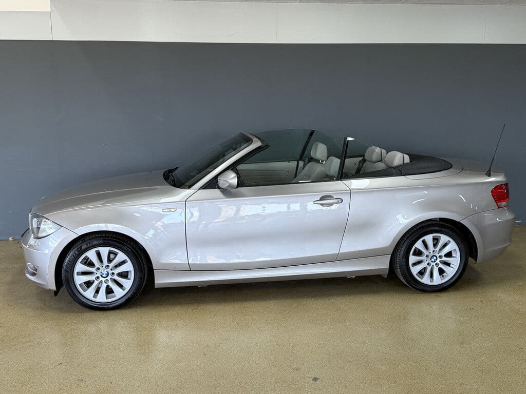 Bmw 1 Serie Cabrio 118i High Executive | Leder thumbnail 2