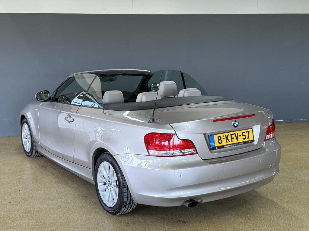 Bmw 1 Serie Cabrio 118i High Executive | Leder thumbnail 3