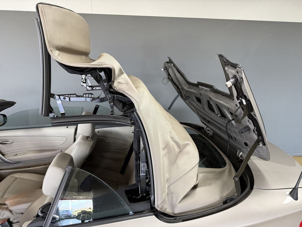 Bmw 1 Serie Cabrio 118i High Executive | Leder thumbnail 18